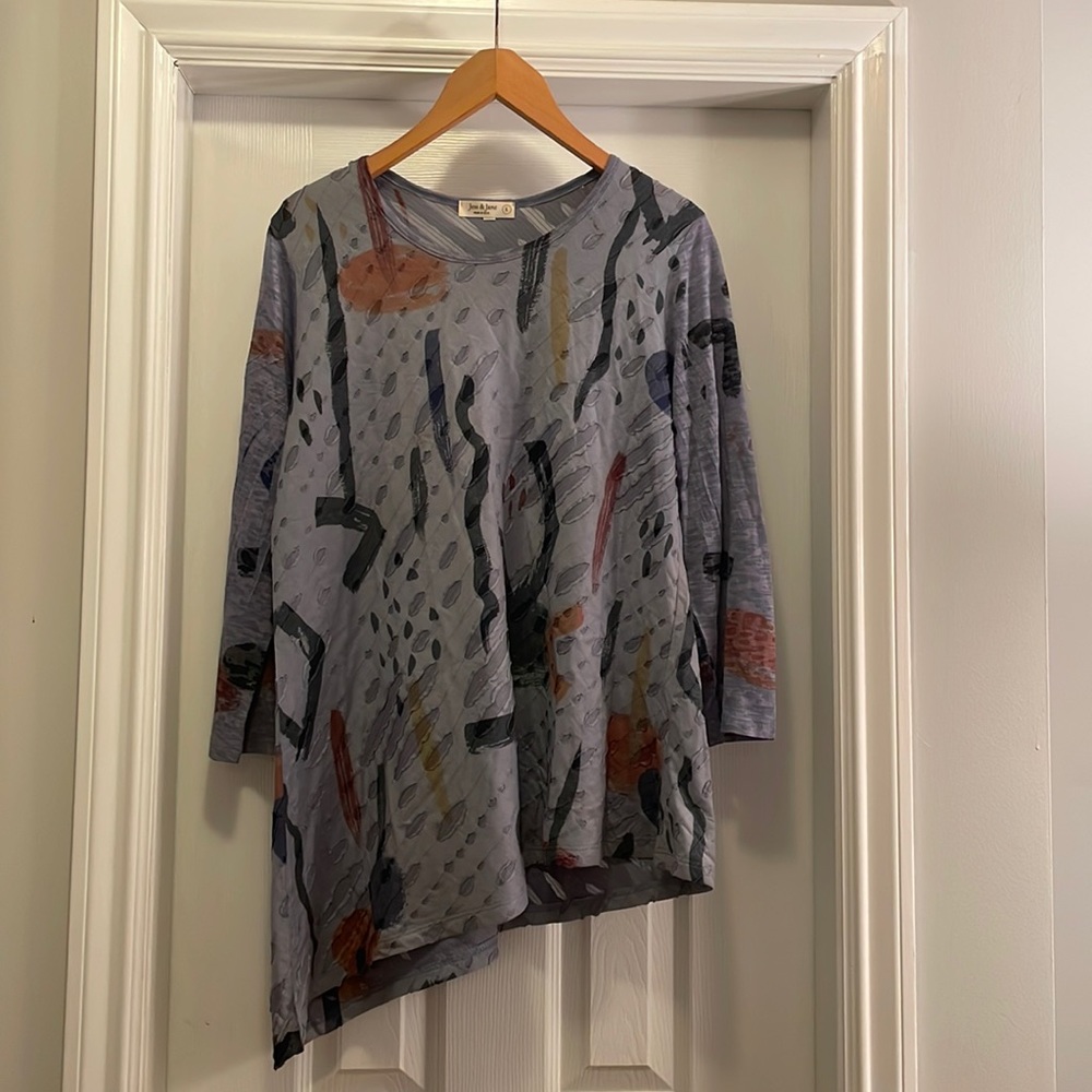 Jess & Jane 3/4 sleeve top - size large